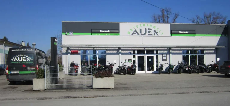 poster_motorradwelt_auer_gmbh